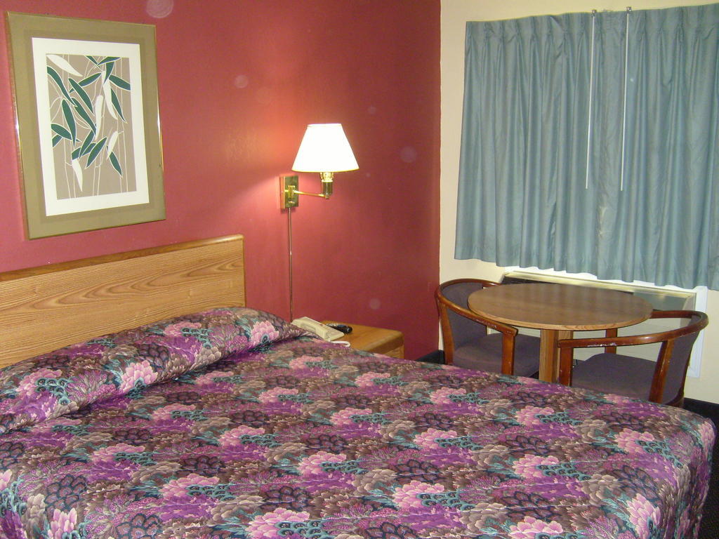 Cascade City Center Motel Lebanon Habitación foto